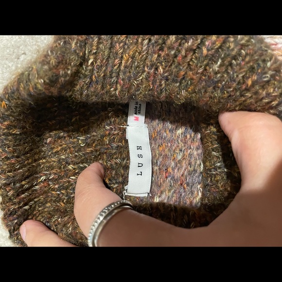 Winter sweater - Picture 2 of 2